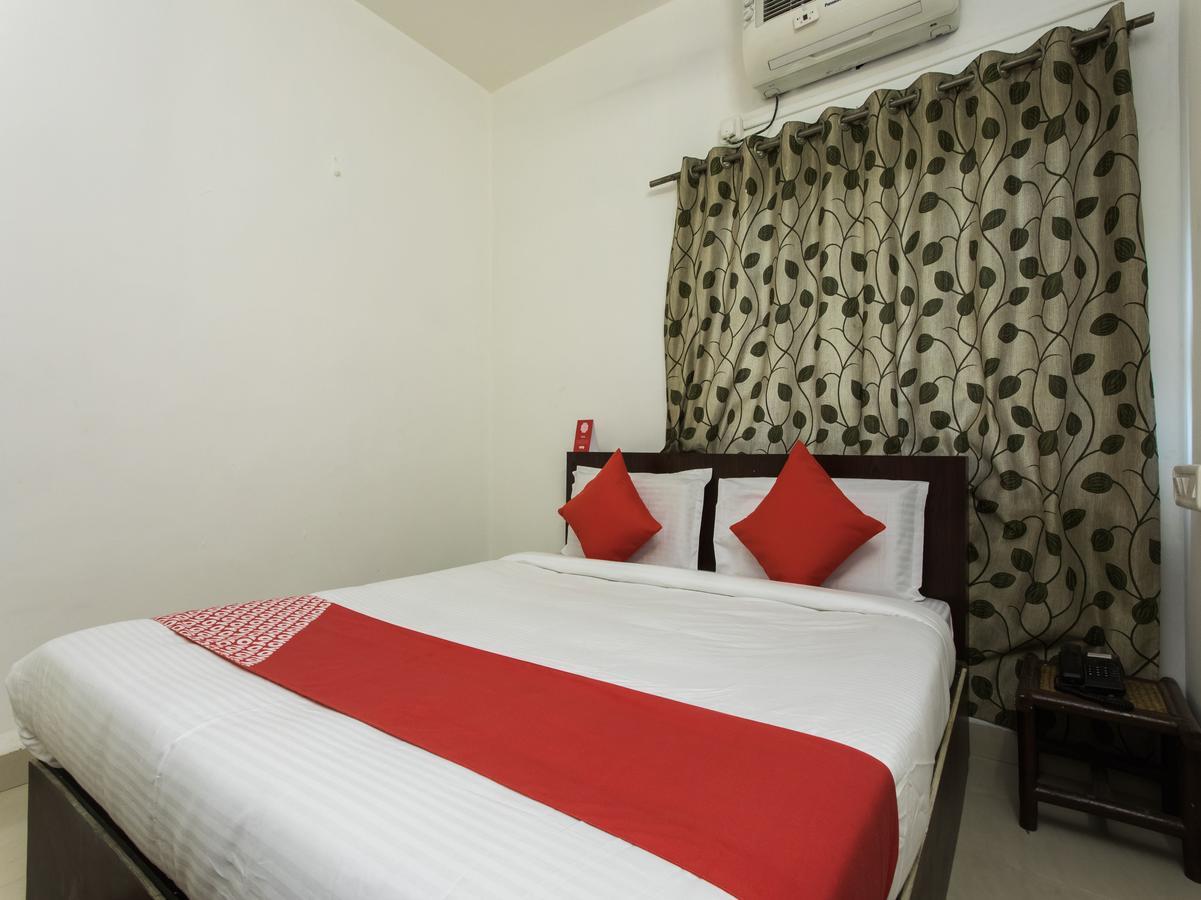 Oyo 14856 Resort Raghav Palace Indore Ngoại thất bức ảnh