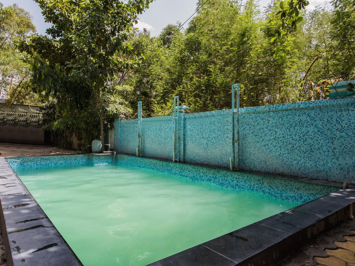 Oyo 14856 Resort Raghav Palace Indore Ngoại thất bức ảnh